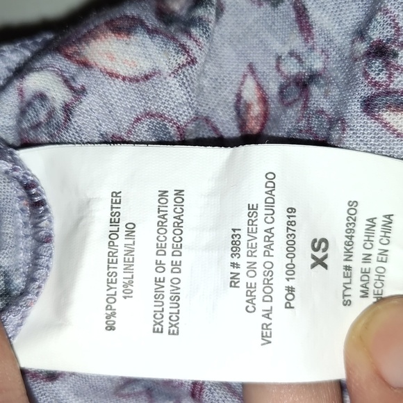 Rewind floral spaghetti strap top size extra small and lace - Picture 5 of 7